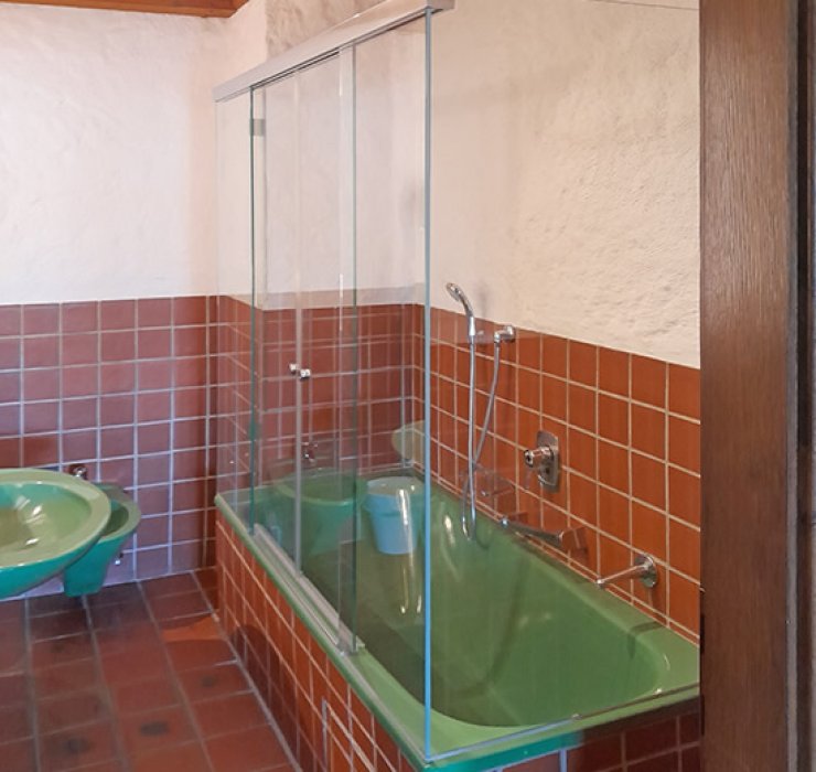 Badewannenspritzschutz
