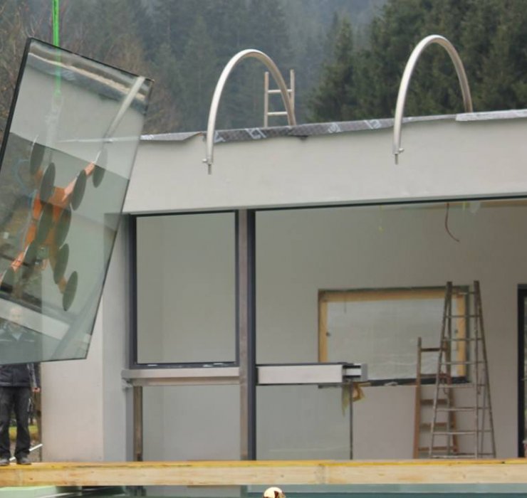 Installation Glaswand Schwimmbad